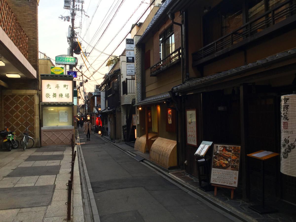 Hotel Ponto Kyoto Bagian luar foto